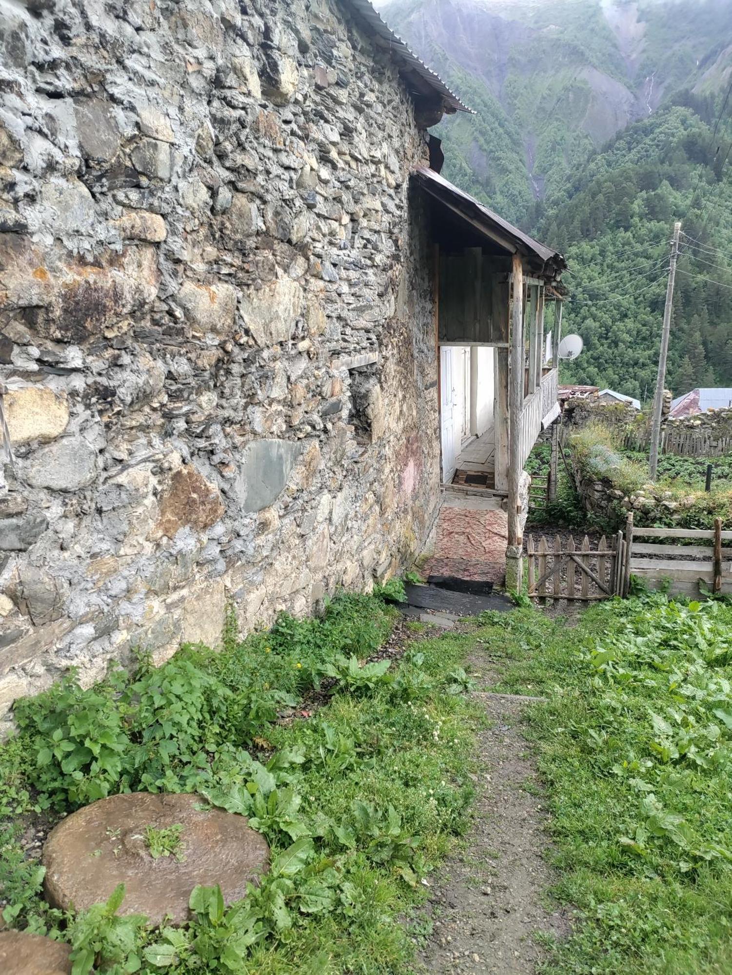 Guest House "Betqil" Adishi 외부 사진